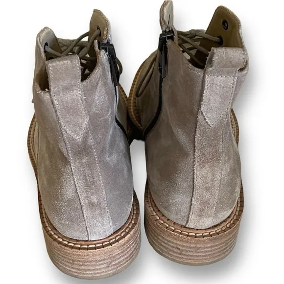 VINCE Suede Cabria Bootie Woodsmoke Women’s Size 7.5 Tie Up Flat 1” W…Gorpcore