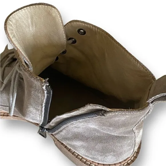 VINCE Suede Cabria Bootie Woodsmoke Women’s Size 7.5 Tie Up Flat 1” W…Gorpcore