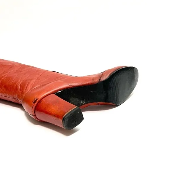 Vintage 1960s honey brown leather knee high zip up heeled gogo boots