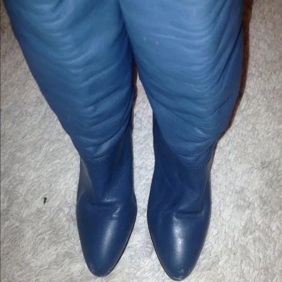 VINTAGE 80s blue Leather knee boots