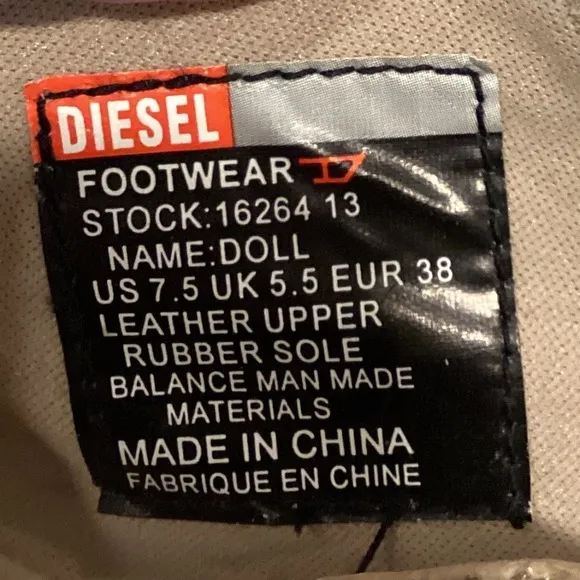 Vintage Diesel &quot;Doll&quot; Womens Leather Sneaker Size Womens US 7.5, UK 5.5, EU 38