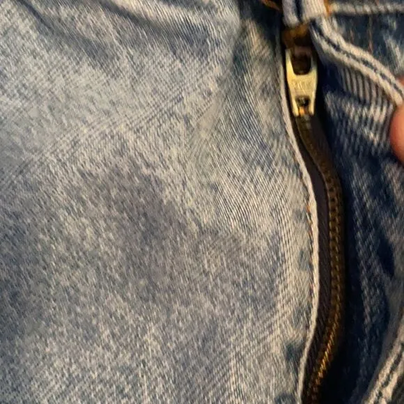 Vintage Levi’s Blue Denim Distressed Man Made Cutoff Raw Hem Shorts Casual