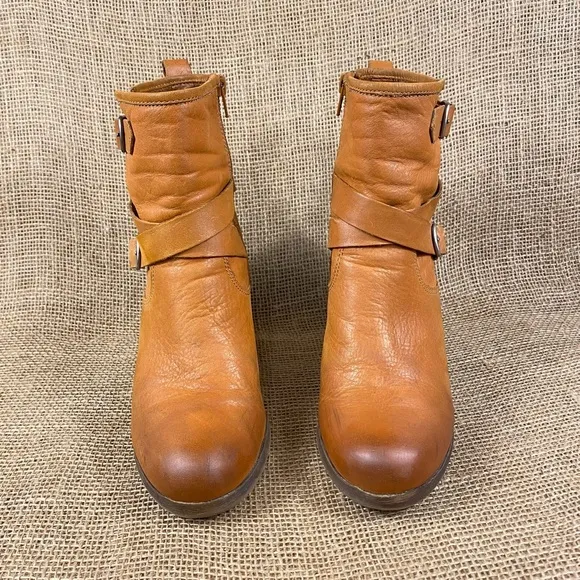 Vintage Lucky brand booties boots zip up buckle tan leather sz  9M