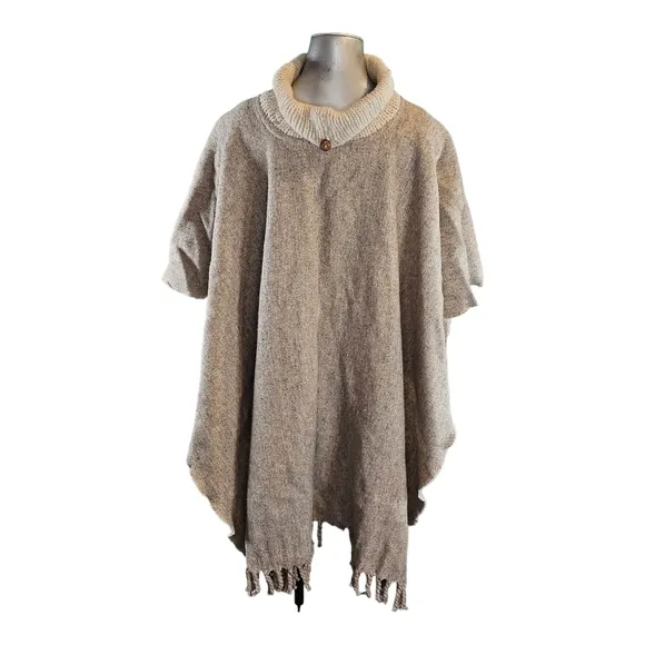 Vintage Wool Poncho Fringe Brown Tan Blanket Ruana Cape 42 × 32&quot;