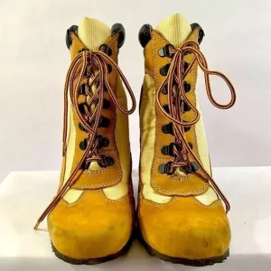 VINTAGE LENOXX  HIGH HEEL WORK BOOTS SIZE 7.5
