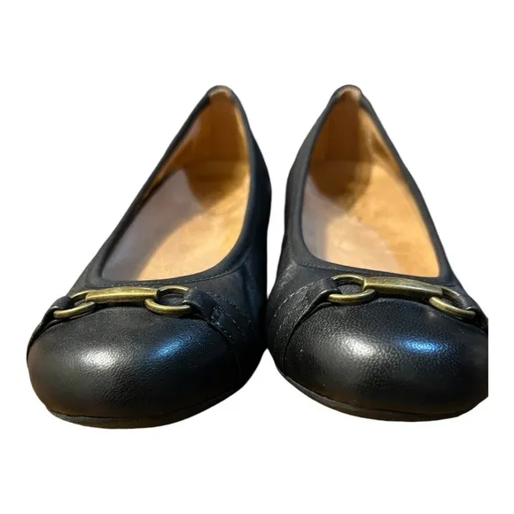 Vionic Delaney Black Leather Ballet Flat Size 7
