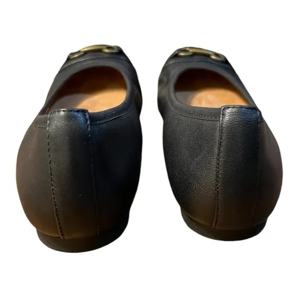 Vionic Delaney Black Leather Ballet Flat Size 7