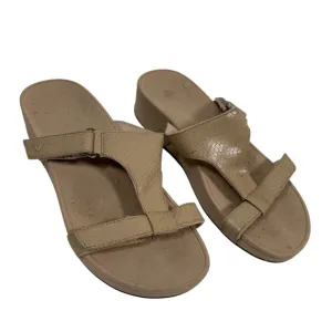 Vionic Ellie Beige Sandals Wide Straps Adjustable Buckles Slip On Open To Shoes