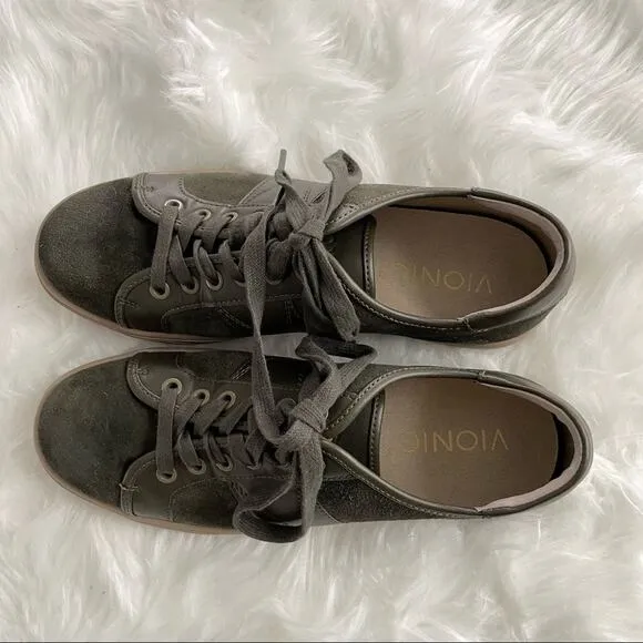 Vionic | Men’s Jerome Casual Sneakers Olive Green Suede Shoes Unisex Flat Size 7