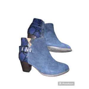 ✨Vionic Naomi Women's Suede Snake-Print Water-Resistant Boots✨