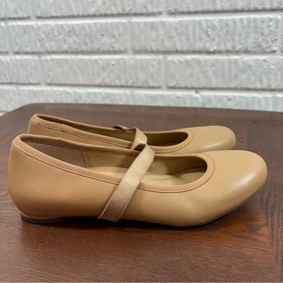 Vionic Women's‎ 7Joseline Mary Jane Flat Ballet Leather Beige Tan