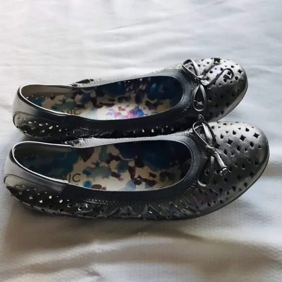 Vionic Women's Spark Surin Ballet Flat Pewter