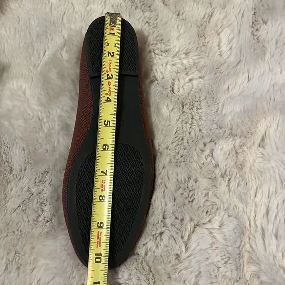 Vivaia Brown &amp; Cream Flat Slip On Shoes Sz 40 New Without Tags