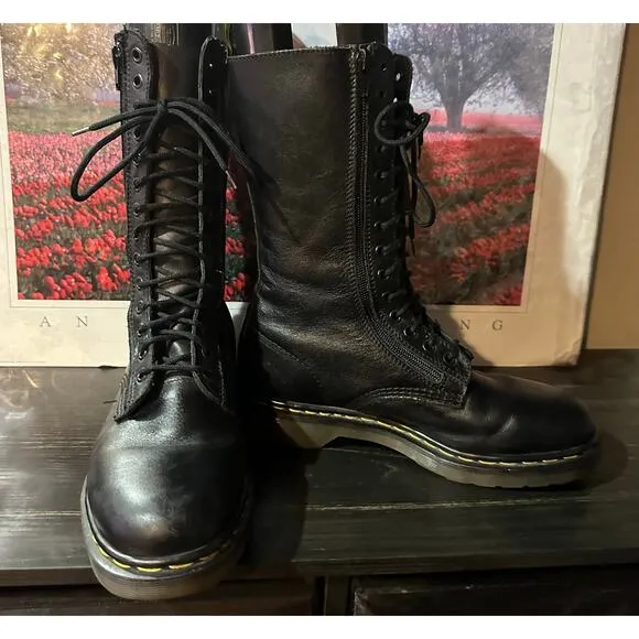 VTG Dr. Martens 9733 England black 14 Eye Double Zipper Boots UK 8 Uni Sex