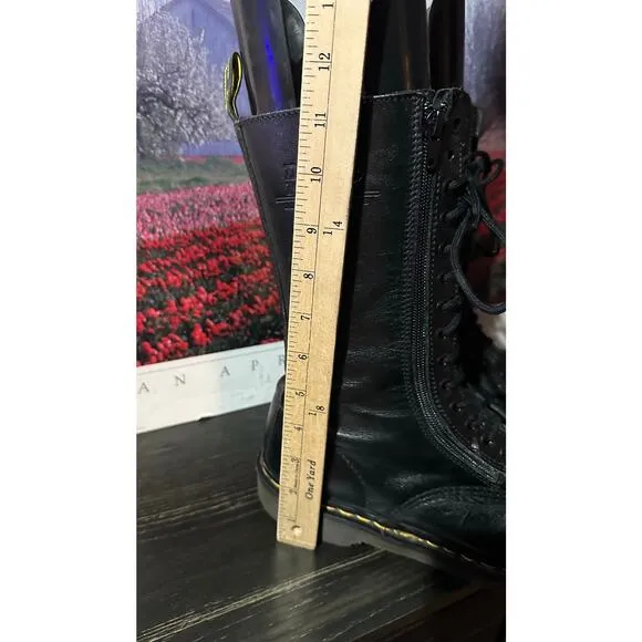 VTG Dr. Martens 9733 England black 14 Eye Double Zipper Boots UK 8 Uni Sex
