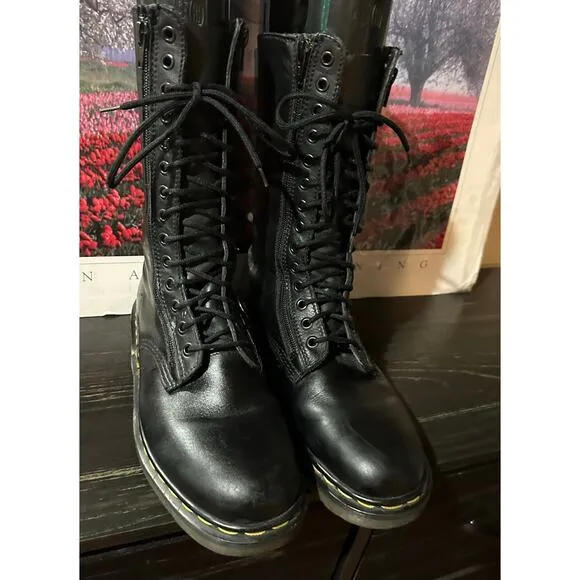 VTG Dr. Martens 9733 England black 14 Eye Double Zipper Boots UK 8 Uni Sex