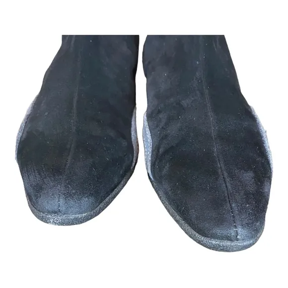 VTG Roberto Botticelli Black Suede Pointed Toe Blue /Brown Circle Stitched