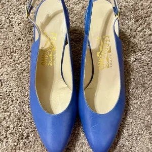 VTG Salvatore Ferragamo Women's Blue Slingback Shoes