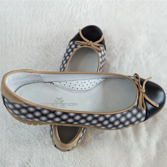 Walter Genuin Ballet Flat Slip On Pearl Grey and Black Dots Golf Shoes