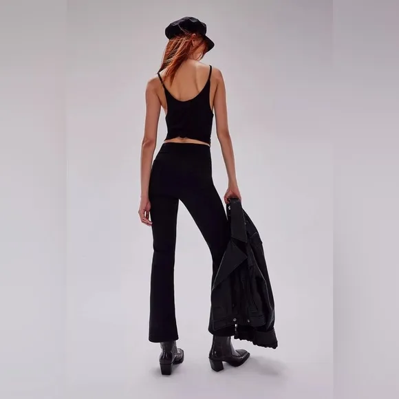 We The Free In My Feelings Cropped Slim Flare Jeans Sz XS/S NWOT!