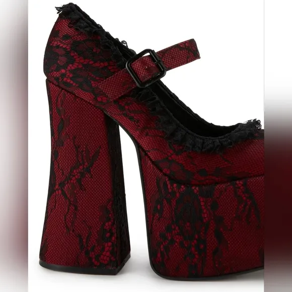 Widow: Lovers Anonymous Platform Heels, Size 8, BNIB Dolls Kill