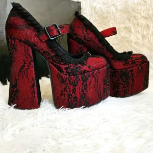 Widow: Lovers Anonymous Platform Heels, Size 8, BNIB Dolls Kill