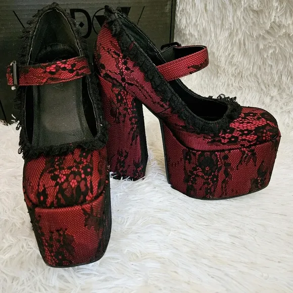 Widow: Lovers Anonymous Platform Heels, Size 8, BNIB Dolls Kill