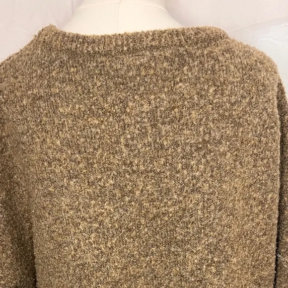 Willow &amp; Clay Camel Sweater - Size L