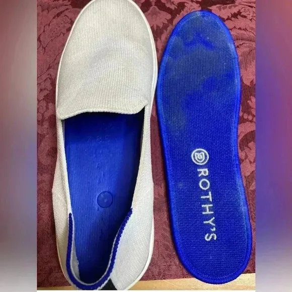 Woman ROTHY’S White Original Slip On Sneaker Shoe Sz 7.5