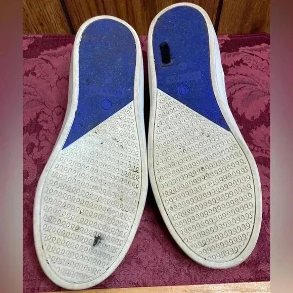 Woman ROTHY’S White Original Slip On Sneaker Shoe Sz 7.5