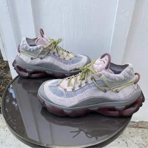 Women Nike Air Max Flyknit Venture Shoes Platinum Violet FD2110-002 Size 10.5