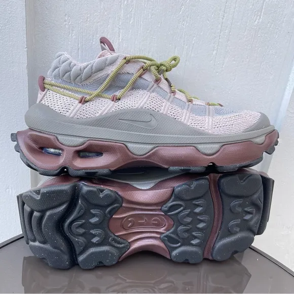 Women Nike Air Max Flyknit Venture Shoes Platinum Violet FD2110-002 Size 10.5