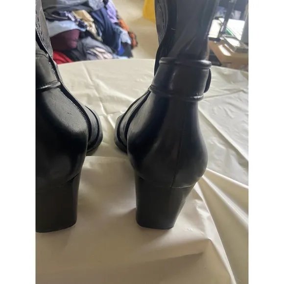 Womens Cole Haan‎ Mid Calf Black Leather Zip Up Boot- Size 8 1/2B