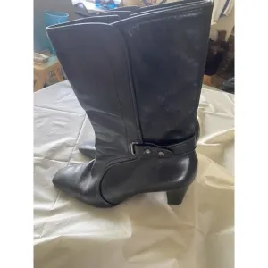 Womens Cole Haan‎ Mid Calf Black Leather Zip Up Boot- Size 8 1/2B