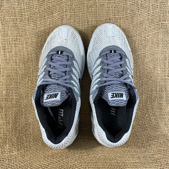women’s Nike Airmax running shoe torch white gray size 9