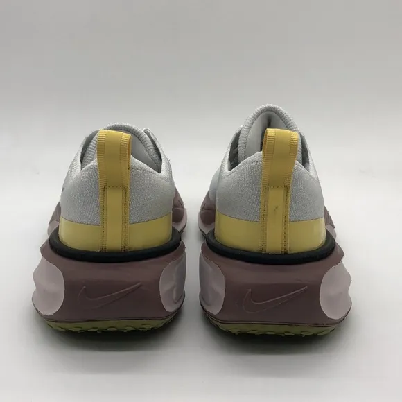 Womens Nike ZoomXInvincible Run FK 3 FN7997-005 Wide Tried on Without Box sz 6.5