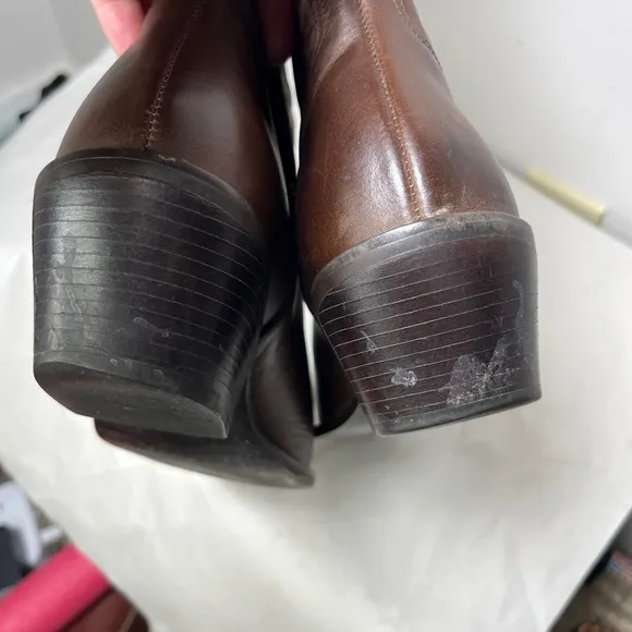 Womens sz 8M Matisse Chocolate Leather Point Toe Cowboy Western Pull Up Boots