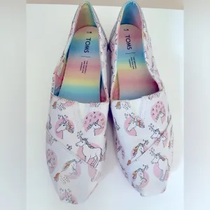 Womens TOMS Shoes Unicorn Rainbow Glitter Flat Slip On Fun Print Size W11