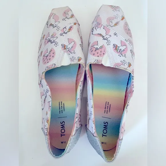 Womens TOMS Shoes Unicorn Rainbow Glitter Flat Slip On Fun Print Size W11