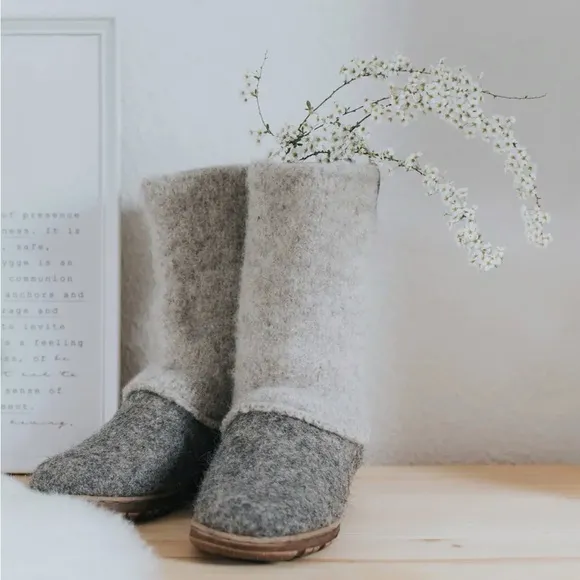 Woolen Clogs Boiled Wool Handmade Winter Boots Size 39 Women's US 8.5 Fisherman