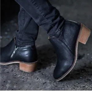 XENA Workwear Women's Black Leather GRAVITY WORK Boots -  Sz 7.5 or 38 EU