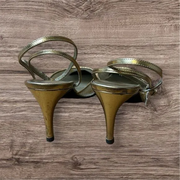 Yves Saint Laurent gold mesh pointed toe strappy sandal. Size 7.5