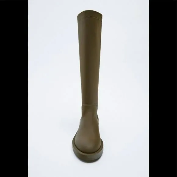 ZARA RUBBERIZED FLAT BOOTS