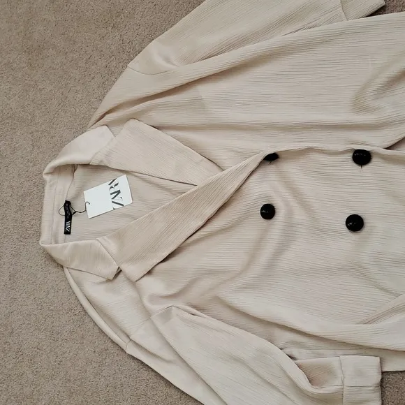 Zara Wrinkle Satin Effect Blazer Size L