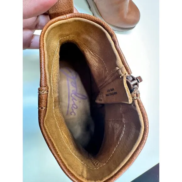Zodiac Greyson Women's Lug-Sole Ankle Boots Sz 9 in Cognac