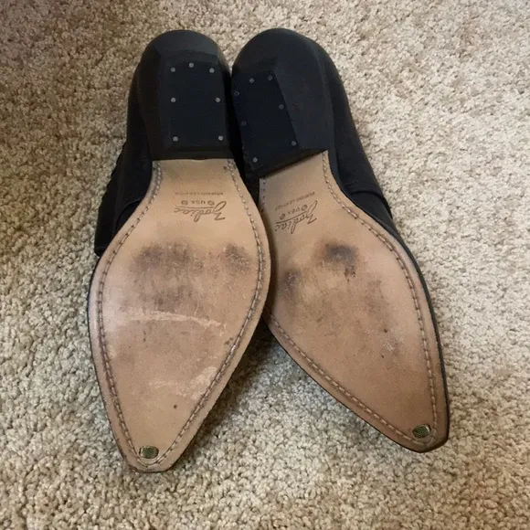 Zodiac SZ 8.5 brown deerskin whip stitch shoes